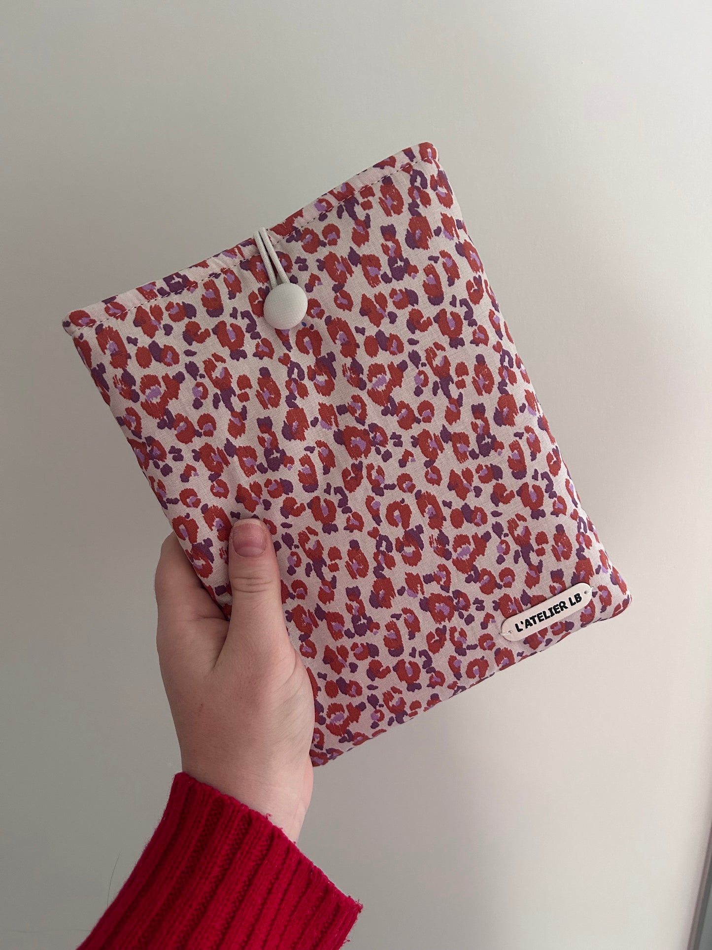 Pochette "Léo"